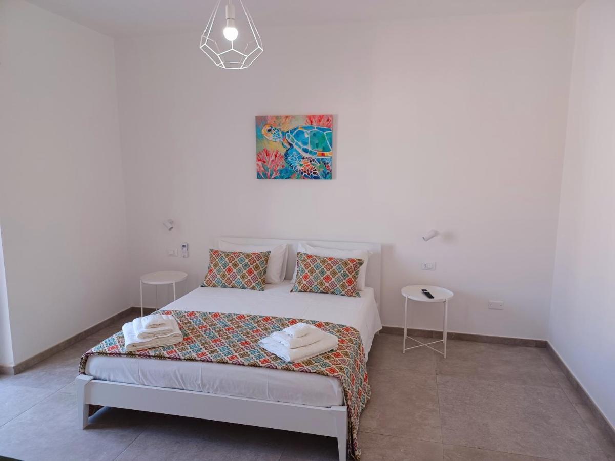 House Salento Central Rooms トッレ・サン・ジョヴァンニ・ウジェント エクステリア 写真